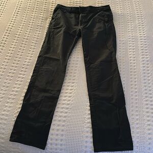 Vans Slim Fit Mens Pants (Size 30)